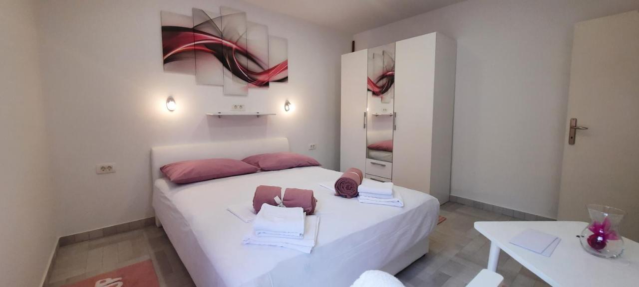 Apartments Suho Komiza Ngoại thất bức ảnh
