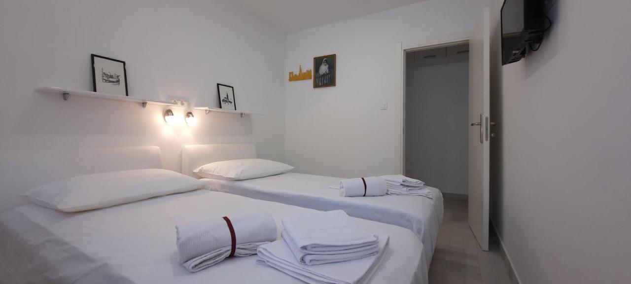 Apartments Suho Komiza Ngoại thất bức ảnh